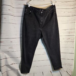 ASOS Design Womens Jeans Size 18/30 ‎ Black High Rise Mom Jeans